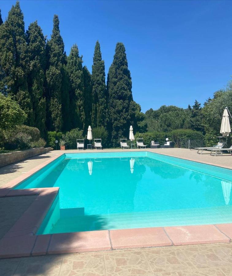 B&B Villa Il Poggetto Venturina Terme Kültér fotó