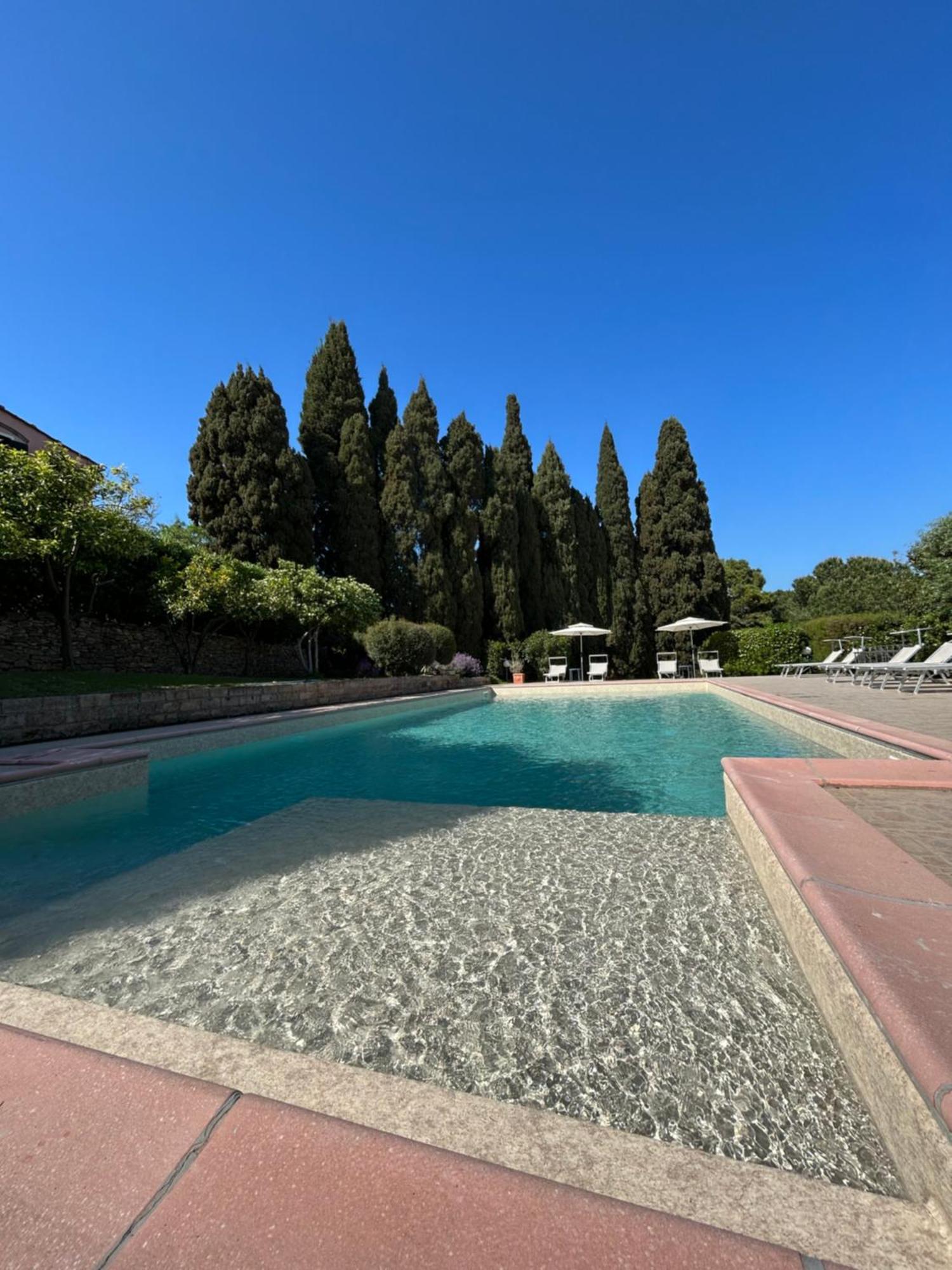 B&B Villa Il Poggetto Venturina Terme Kültér fotó