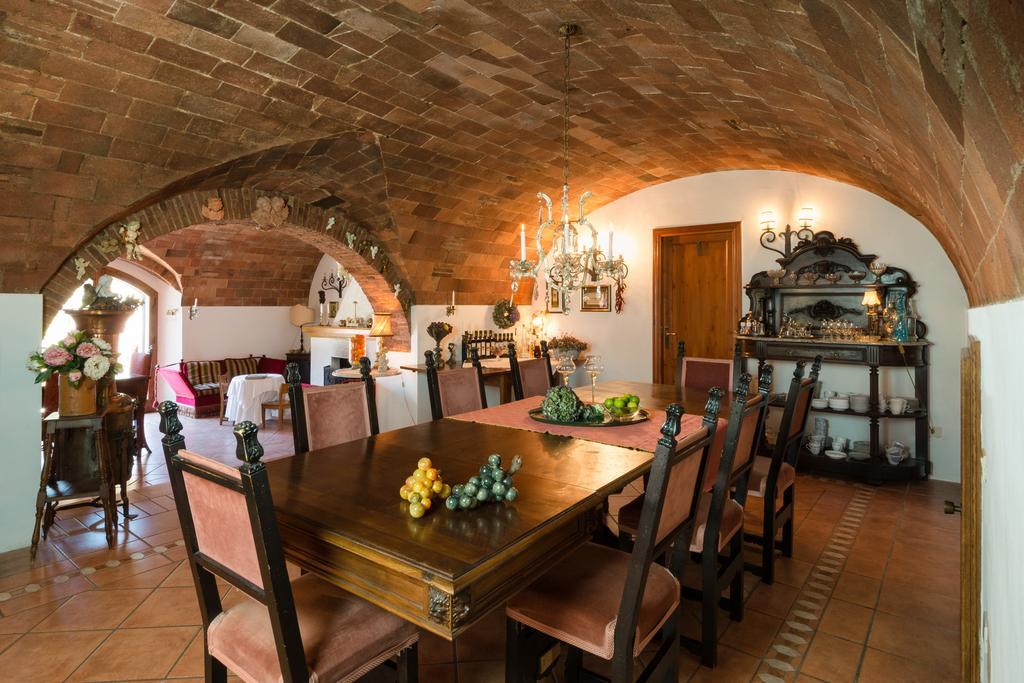 B&B Villa Il Poggetto Venturina Terme Kültér fotó