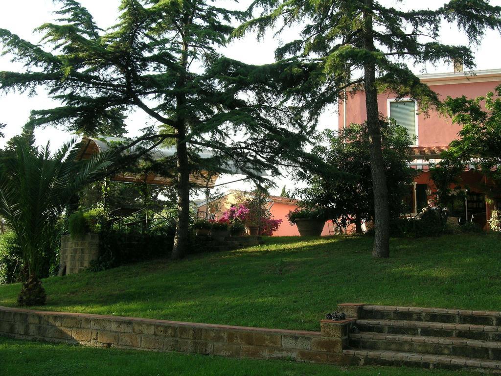 B&B Villa Il Poggetto Venturina Terme Kültér fotó